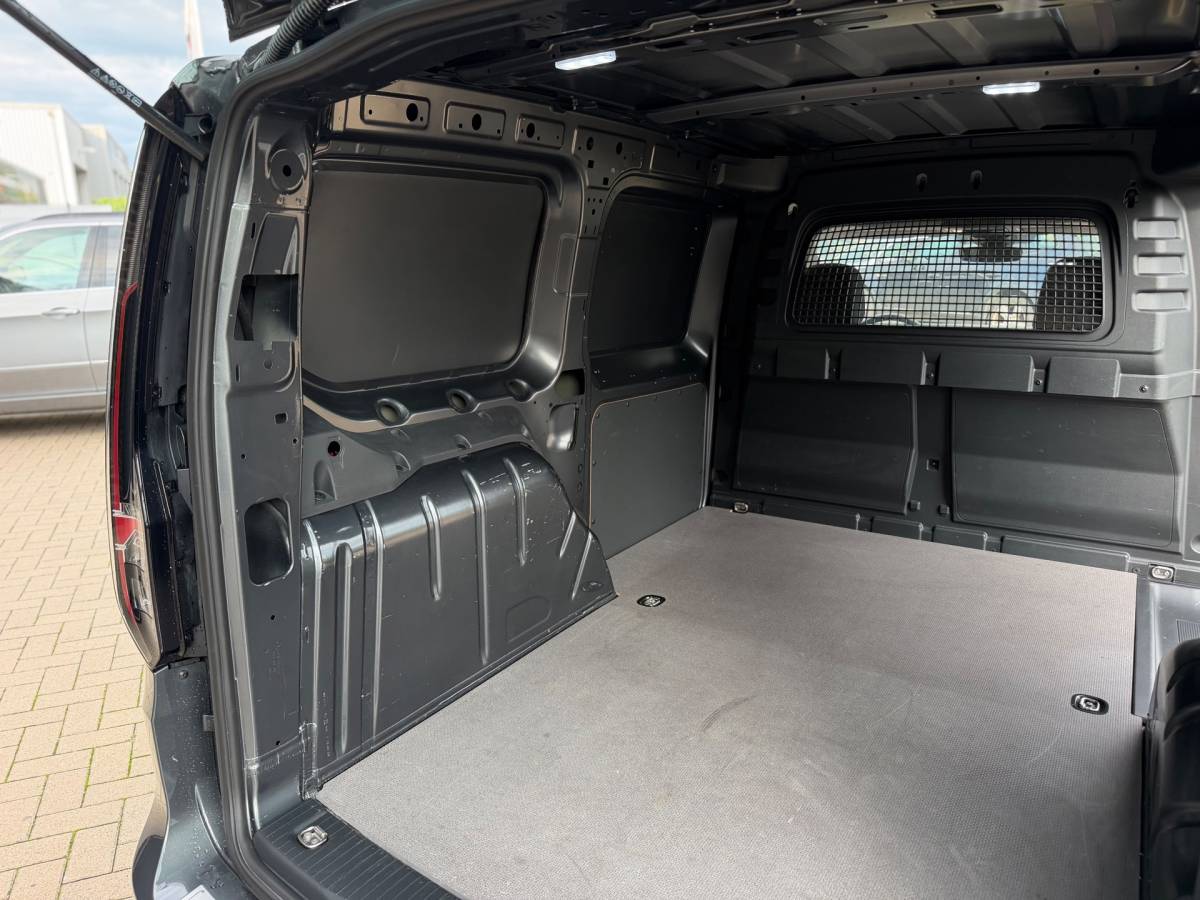 Volkswagen Caddy Volkswagen Caddy Cargo Maxi 1.5 TSI Style Benzine Automaat Virtual Cockpit IQ-Light Cruise Control Airco Navi Elk.Rmn BTW!
