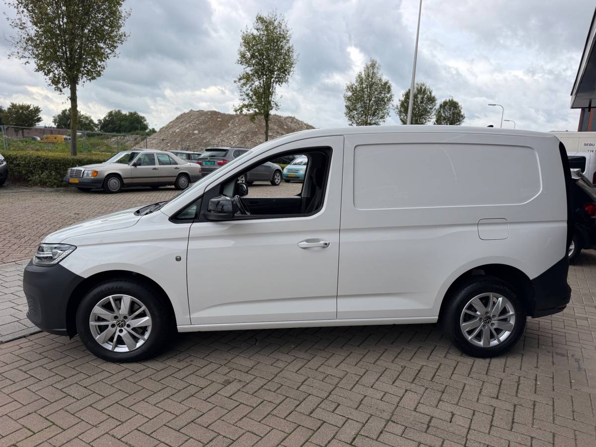Volkswagen Caddy Volkswagen Caddy Cargo 1.5 TSI Trend Style Automaat Benzine IQ-Light Climaat Control Cruise Control Airco Navi Elk.Rmn BTW!!