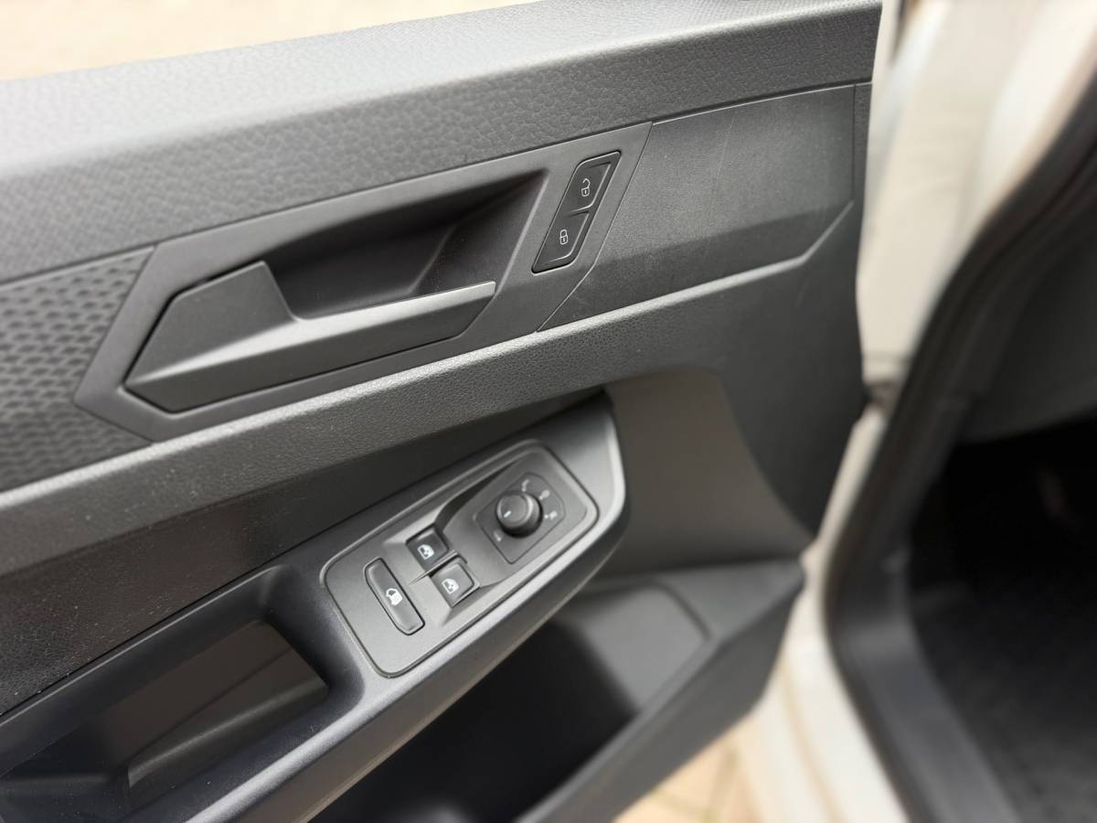 Volkswagen Caddy Volkswagen Caddy Cargo 1.5 TSI Trend Style Automaat Benzine IQ-Light Climaat Control Cruise Control Airco Navi Elk.Rmn BTW!!