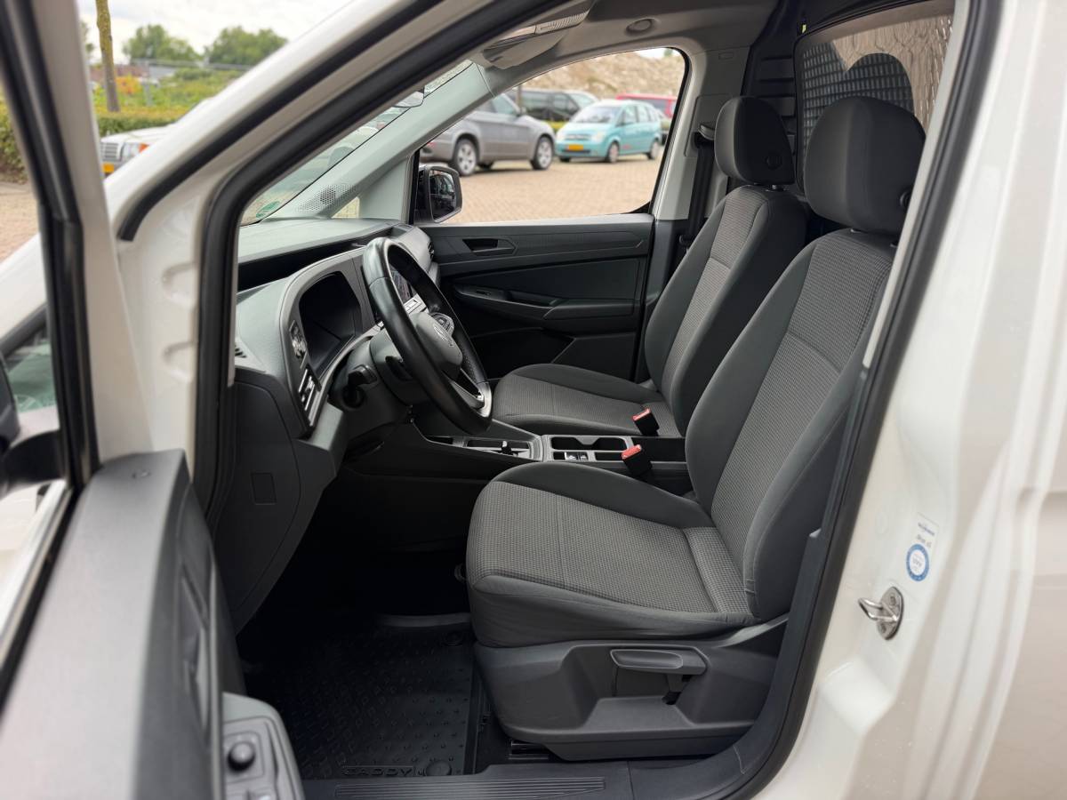 Volkswagen Caddy Volkswagen Caddy Cargo 1.5 TSI Trend Style Automaat Benzine IQ-Light Climaat Control Cruise Control Airco Navi Elk.Rmn BTW!!
