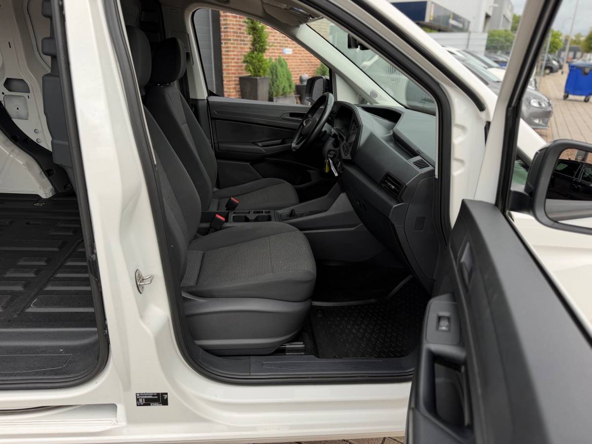 Volkswagen Caddy Volkswagen Caddy Cargo 1.5 TSI Trend Style Automaat Benzine IQ-Light Climaat Control Cruise Control Airco Navi Elk.Rmn BTW!!