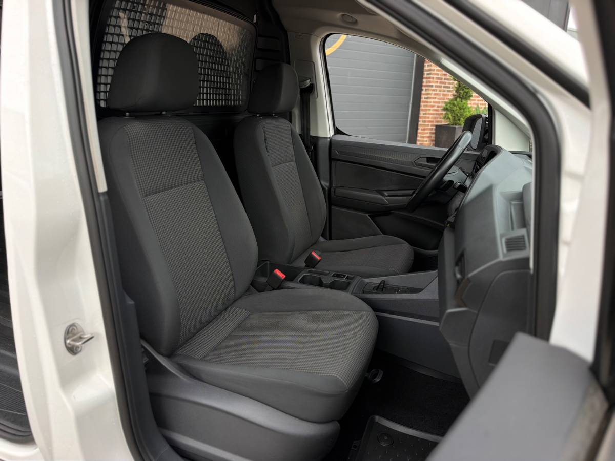 Volkswagen Caddy Volkswagen Caddy Cargo 1.5 TSI Trend Style Automaat Benzine IQ-Light Climaat Control Cruise Control Airco Navi Elk.Rmn BTW!!