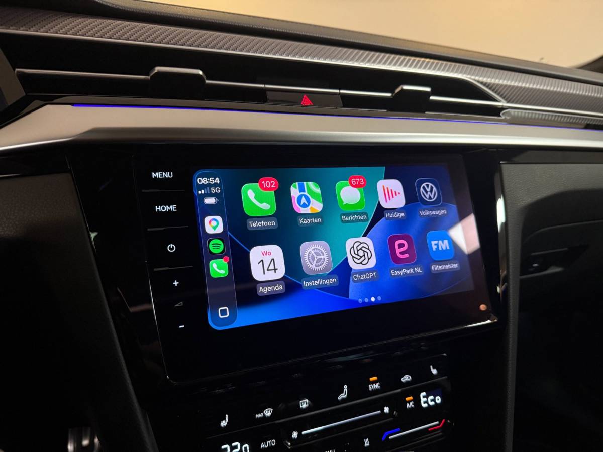 Volkswagen Arteon Volkswagen Arteon Shooting Brake 1.4 TSI eHybrid R-Line Business+ *Dealer OH* Pano|Trekhaak|HUD|Alcantara|Stoelverw.V+A|Adapt.Crui
