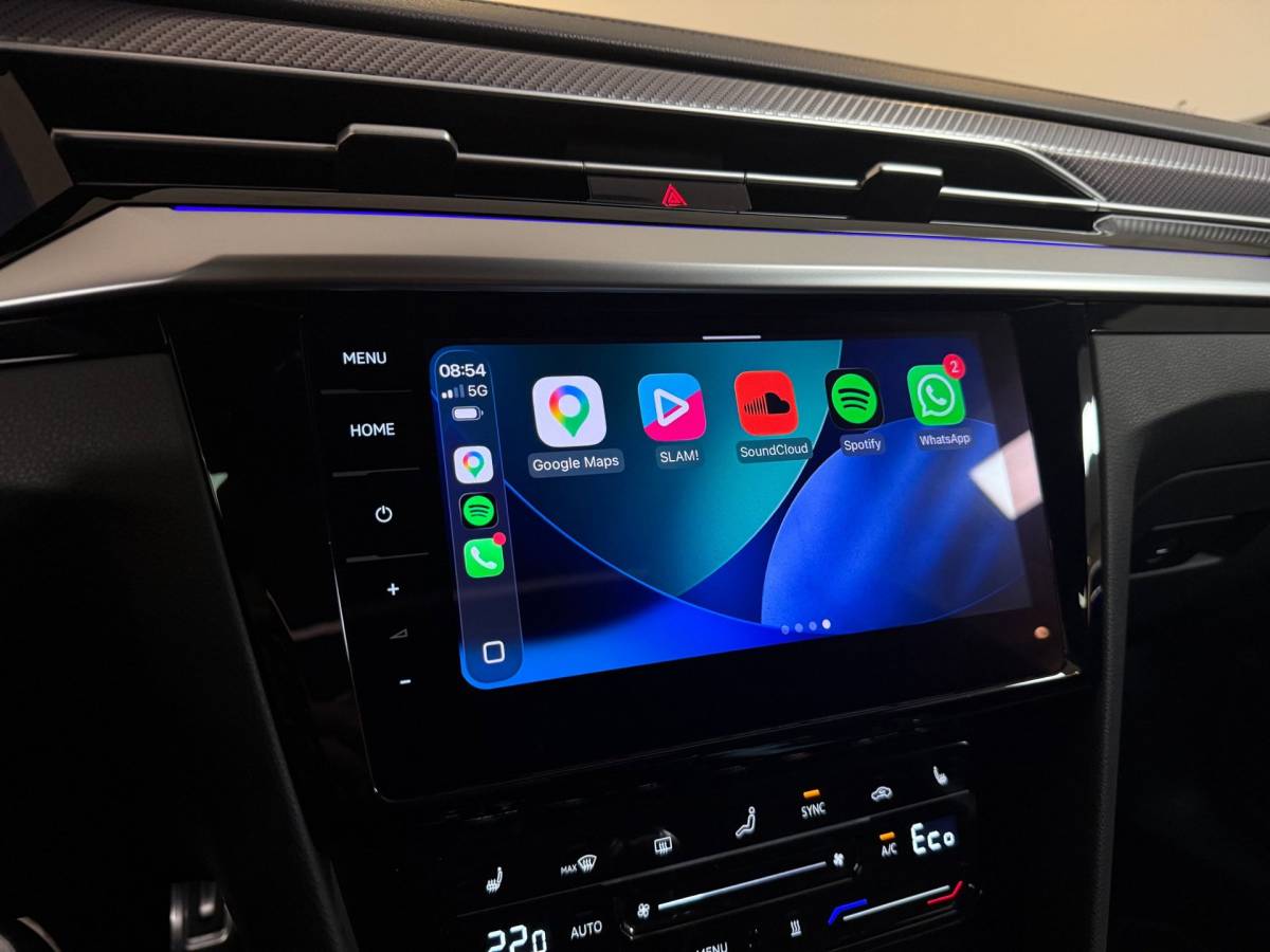Volkswagen Arteon Volkswagen Arteon Shooting Brake 1.4 TSI eHybrid R-Line Business+ *Dealer OH* Pano|Trekhaak|HUD|Alcantara|Stoelverw.V+A|Adapt.Crui