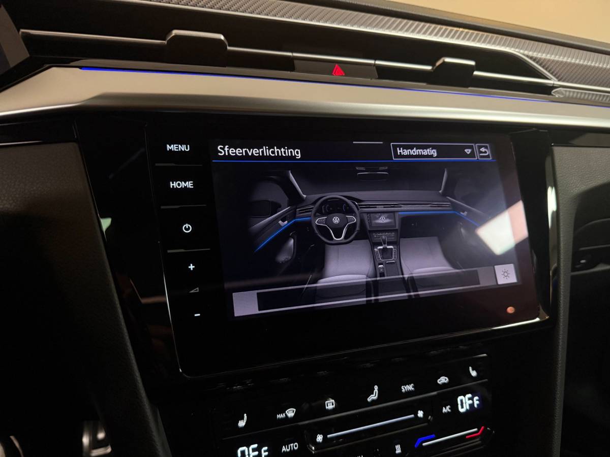 Volkswagen Arteon Volkswagen Arteon Shooting Brake 1.4 TSI eHybrid R-Line Business+ *Dealer OH* Pano|Trekhaak|HUD|Alcantara|Stoelverw.V+A|Adapt.Crui