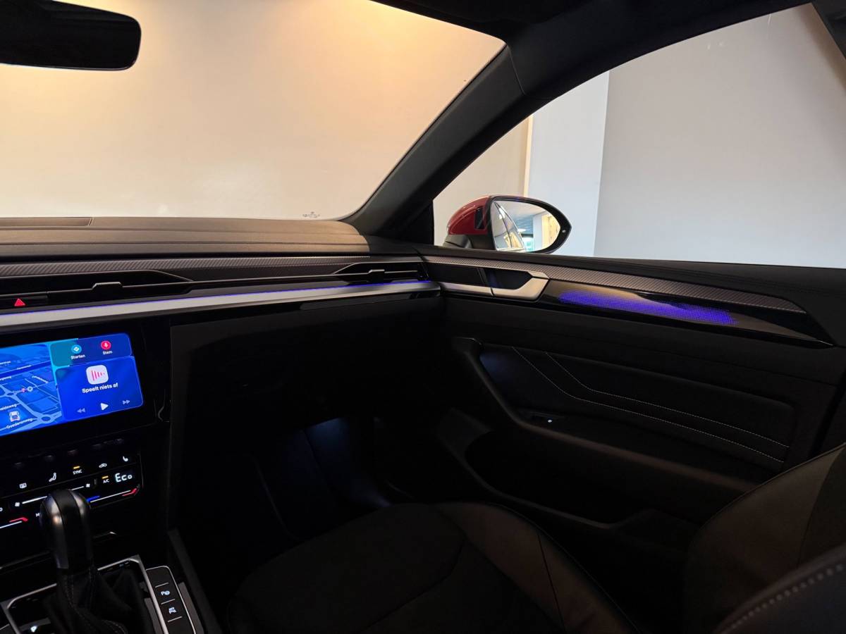 Volkswagen Arteon Volkswagen Arteon Shooting Brake 1.4 TSI eHybrid R-Line Business+ *Dealer OH* Pano|Trekhaak|HUD|Alcantara|Stoelverw.V+A|Adapt.Crui