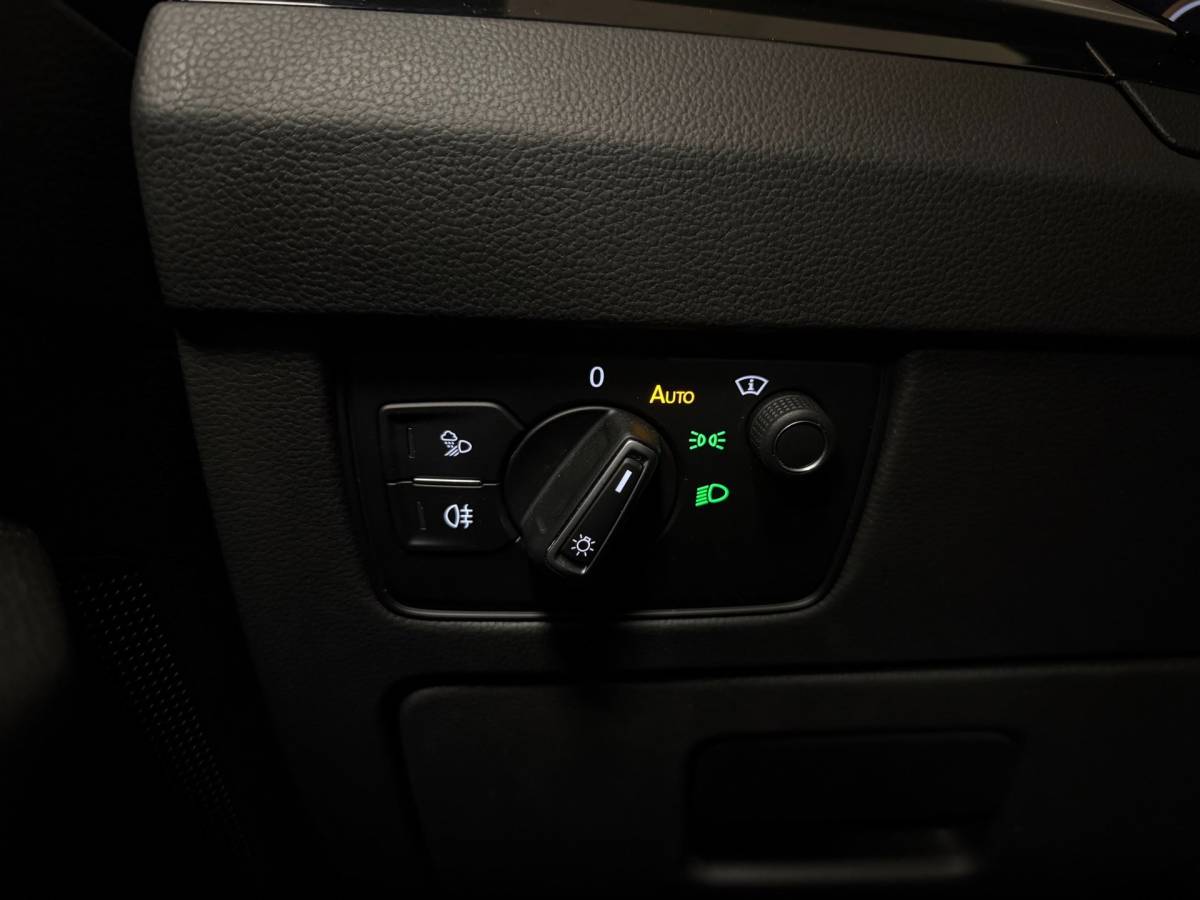 Volkswagen Arteon Volkswagen Arteon Shooting Brake 1.4 TSI eHybrid R-Line Business+ *Dealer OH* Pano|Trekhaak|HUD|Alcantara|Stoelverw.V+A|Adapt.Crui