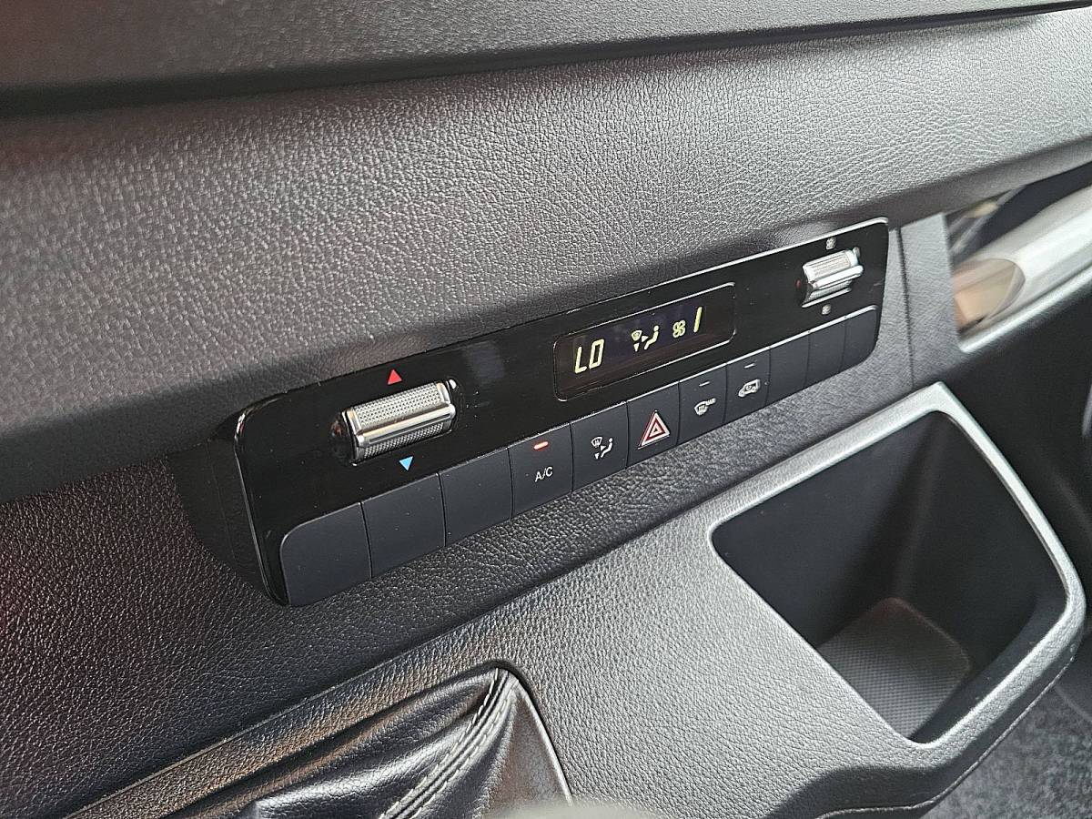 Mercedes-Benz Sprinter MERCEDES-BENZ SPRINTER 315 L2H2 Wp-Inrichting RWD Camera Mbux Euro6 3-Zits CarPlay Mf-Stuurwiel 1e Eigenaar Oh-Historie!