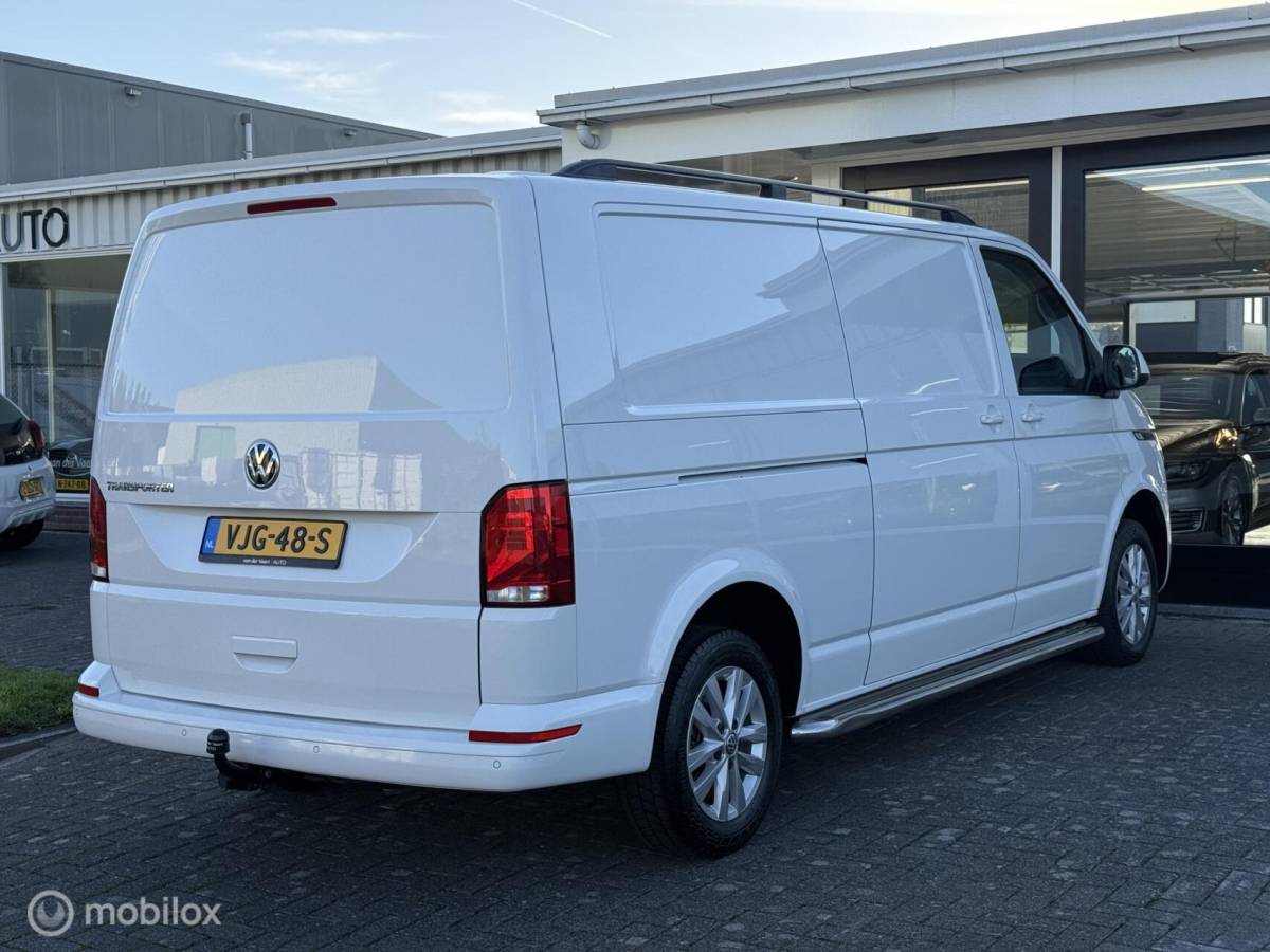 Volkswagen Transporter Volkswagen Transporter 2.0 TDI L2H1 Lang / Carplay / Airco / Cruise