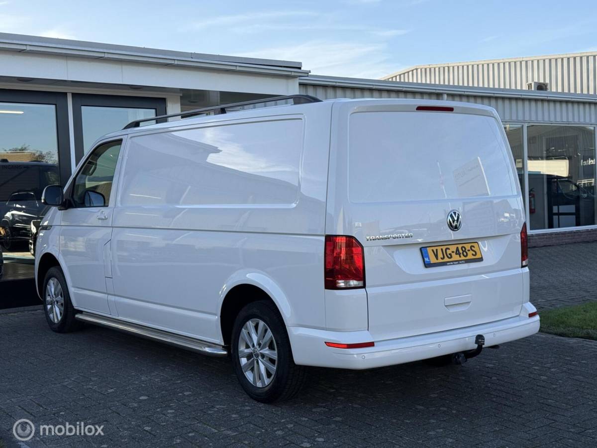 Volkswagen Transporter Volkswagen Transporter 2.0 TDI L2H1 Lang / Carplay / Airco / Cruise