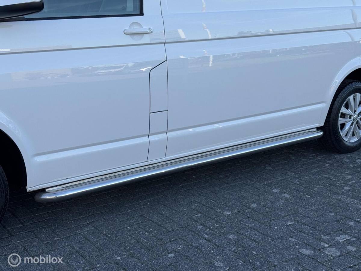 Volkswagen Transporter Volkswagen Transporter 2.0 TDI L2H1 Lang / Carplay / Airco / Cruise