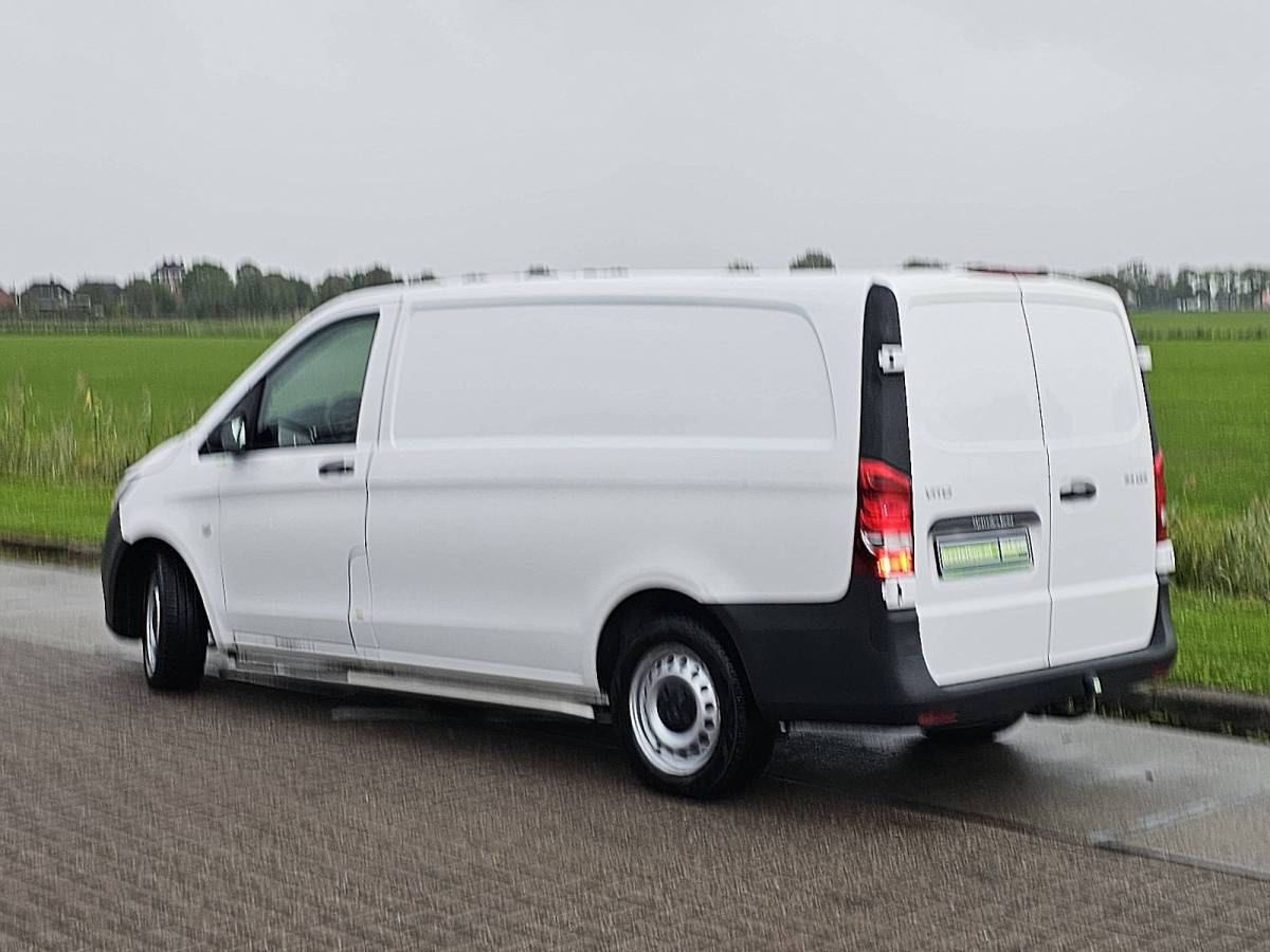 Mercedes-Benz Vito MERCEDES-BENZ VITO 114 l2 automaat trekhaak