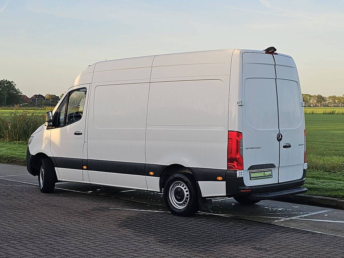 Mercedes-Benz Sprinter MERCEDES-BENZ SPRINTER 315 L2H2 BI-TEMP FRIGO Carrier Koelwagen Dag/Nacht 2 Compartimenten Euro6 Mbux Airco!