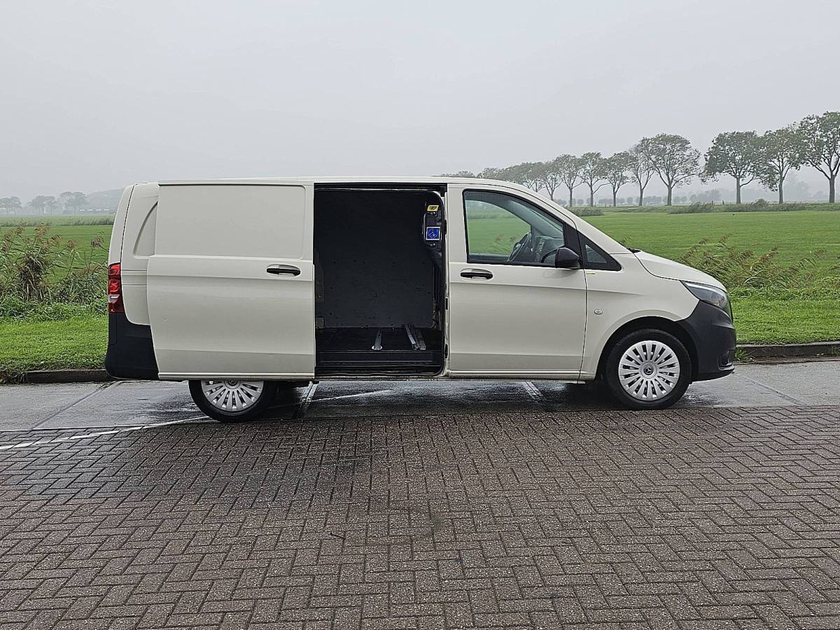 Mercedes-Benz Vito MERCEDES-BENZ VITO 114 l2 airco euro6!