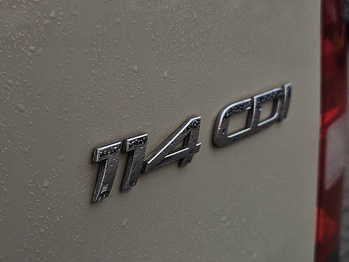 Mercedes-Benz Vito MERCEDES-BENZ VITO 114 l2 airco euro6!