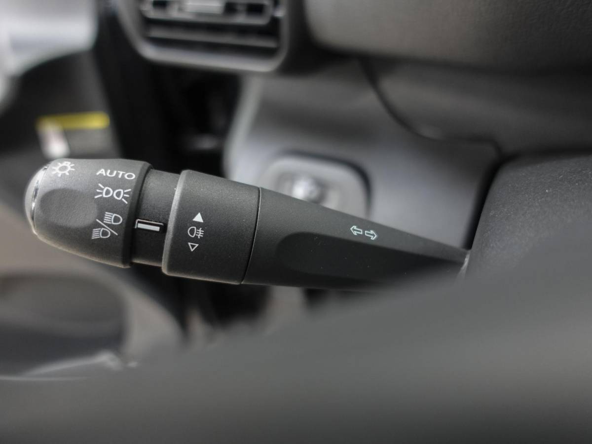 Peugeot Partner Peugeot Partner 1.5 BlueHDi 100pk L2 Airco Cruise control Trekhaak Parkeersensoren Bluetooth