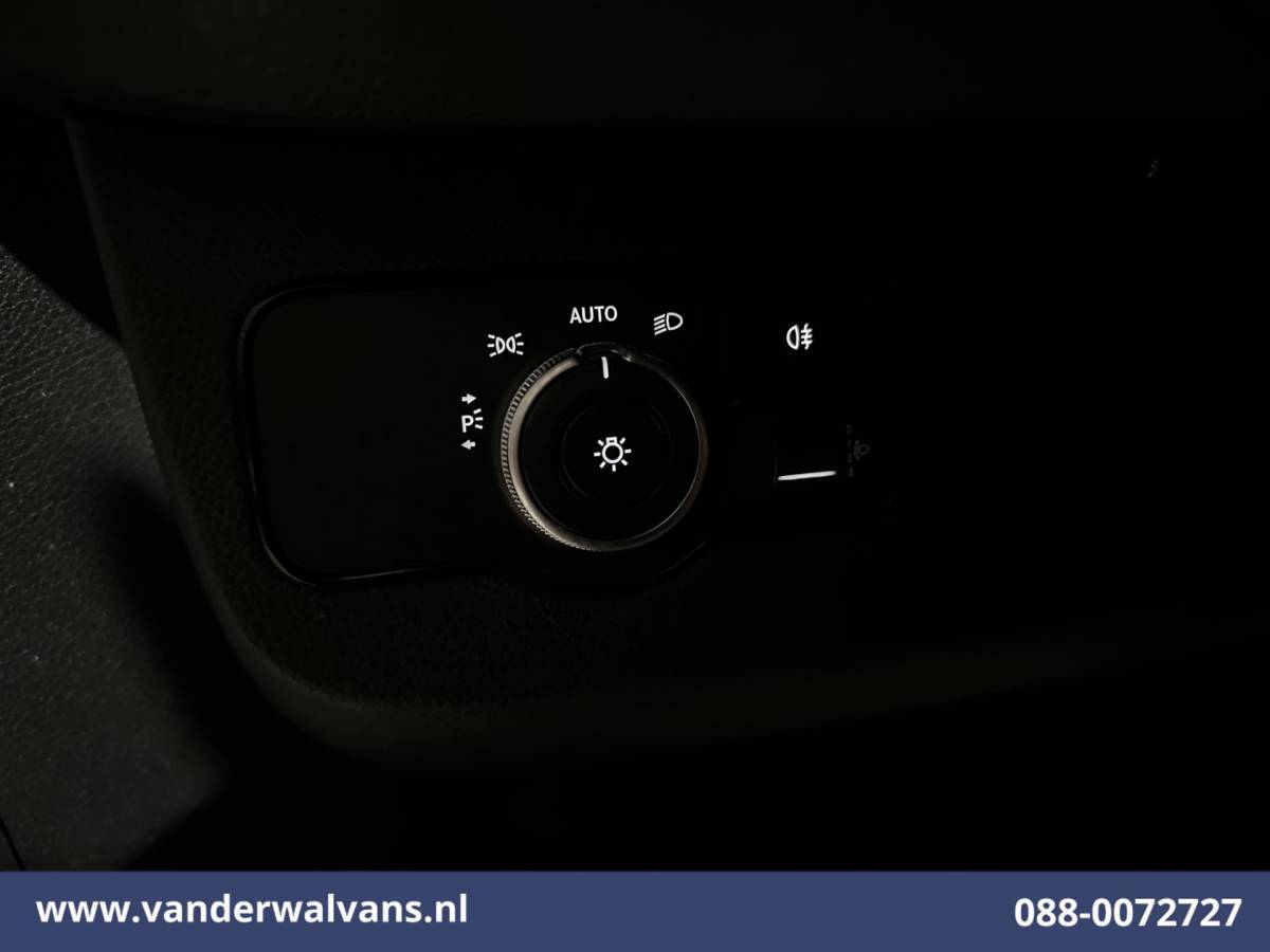 Mercedes-Benz Sprinter Mercedes-Benz Sprinter 314 CDI L2H2 Euro6 Airco | Trekhaak Bijrijdersbank