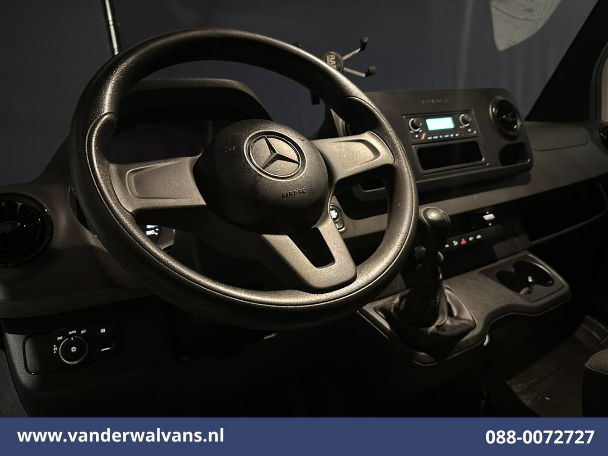 Mercedes-Benz Sprinter Mercedes-Benz Sprinter 314 CDI L2H2 Euro6 Airco | Trekhaak Bijrijdersbank