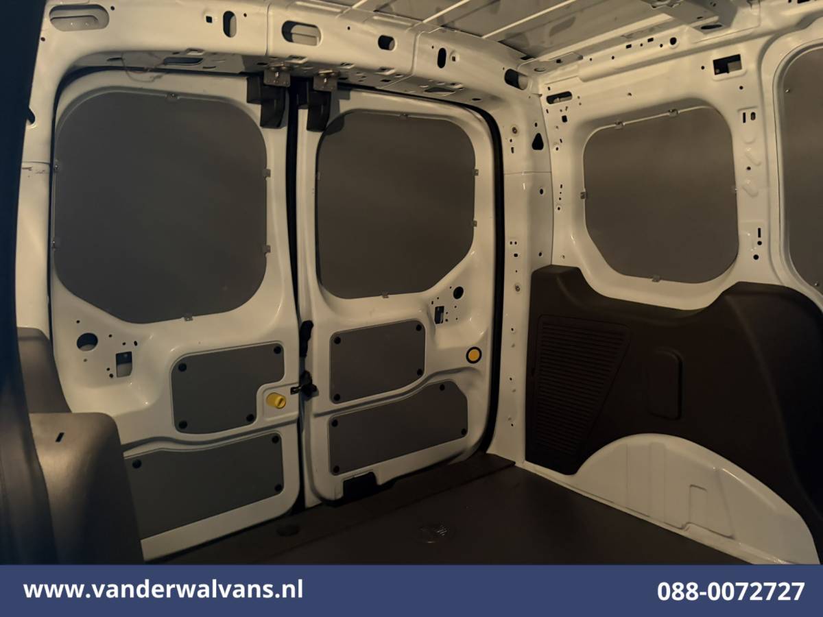 Ford Transit Connect Ford Transit Connect 1.5 EcoBlue 100pk L1H1 Full Option Euro6 Airco | Cruisecontrol | Apple Carplay | Camera | Navigatie parkeersensoren, stoelverwarming, android auto, verwarmde voorruit