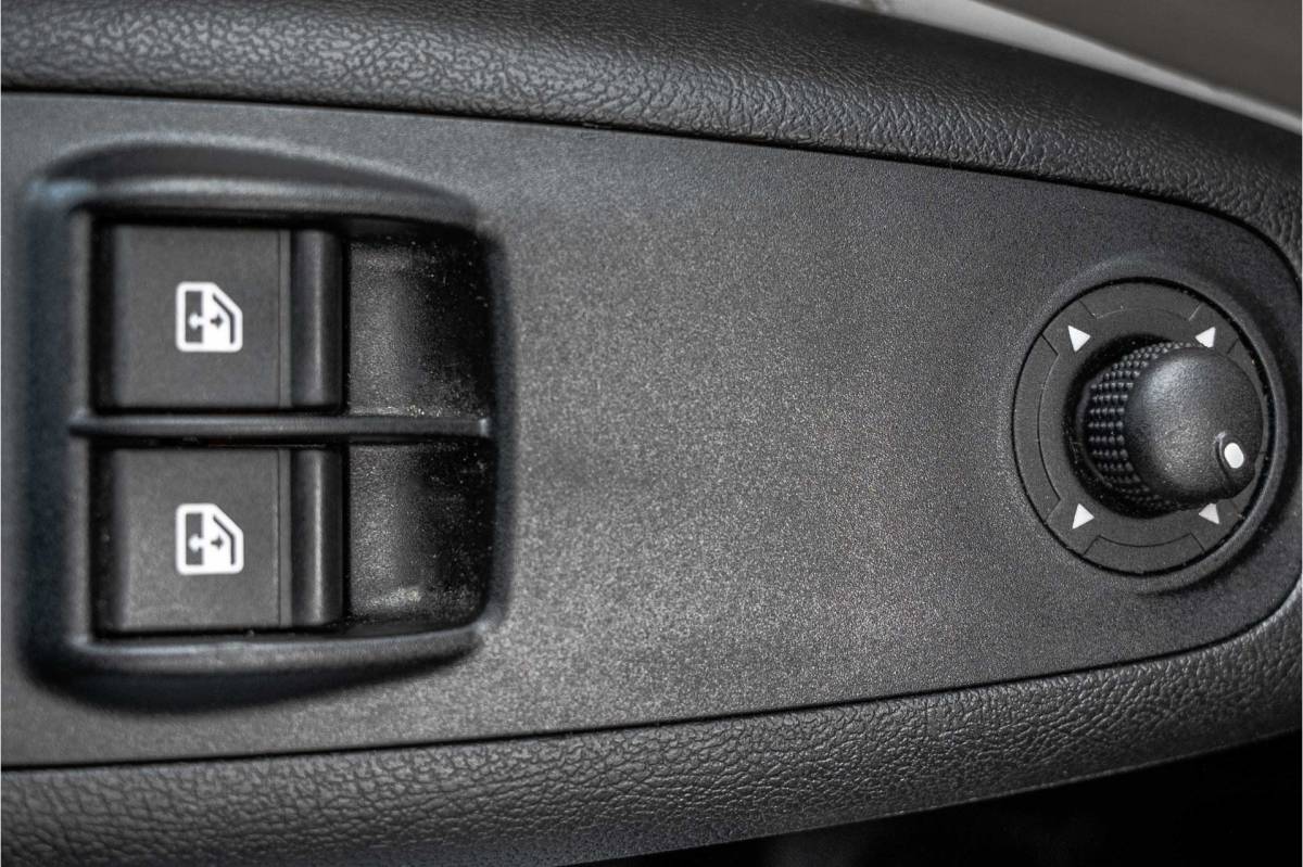 Opel Movano Opel Movano **2.2 D | 3-Zits | Bakwagen met Laadklep en zijdeur | LED | Carplay | Cruise | Climatronic**