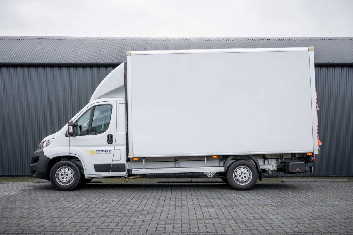 Opel Movano Opel Movano **2.2 D | 3-Zits | Bakwagen met Laadklep en zijdeur | LED | Carplay | Cruise | Climatronic**