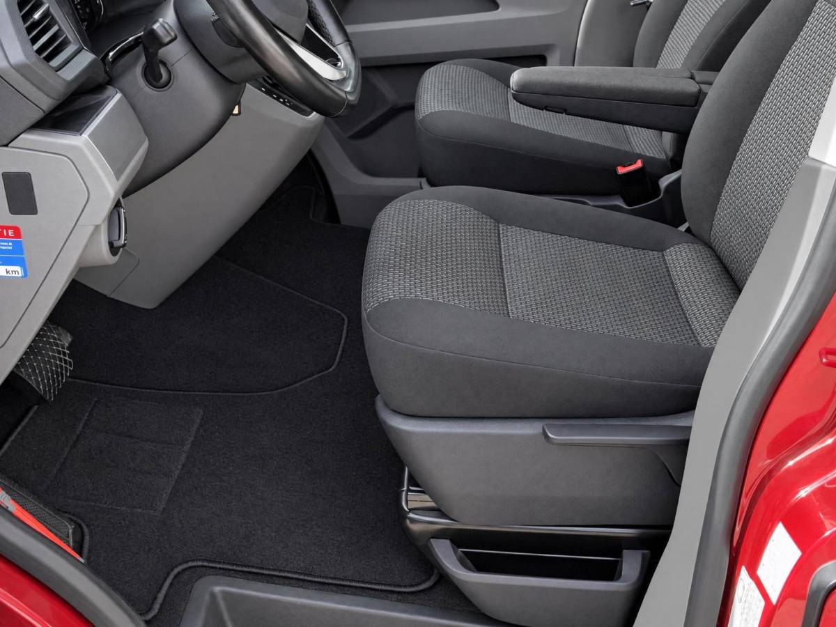 Volkswagen Transporter Volkswagen Transporter 2.0 TDI 204pk DSG L2H1 DC 30 Bulli · Camera · Apple/Android Car Play · Dubble Cabine · Vloerplaat · 18” Inch ·