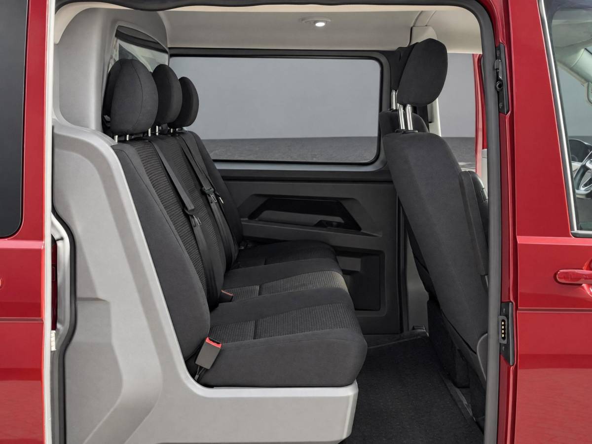 Volkswagen Transporter Volkswagen Transporter 2.0 TDI 204pk DSG L2H1 DC 30 Bulli · Camera · Apple/Android Car Play · Dubble Cabine · Vloerplaat · 18” Inch ·