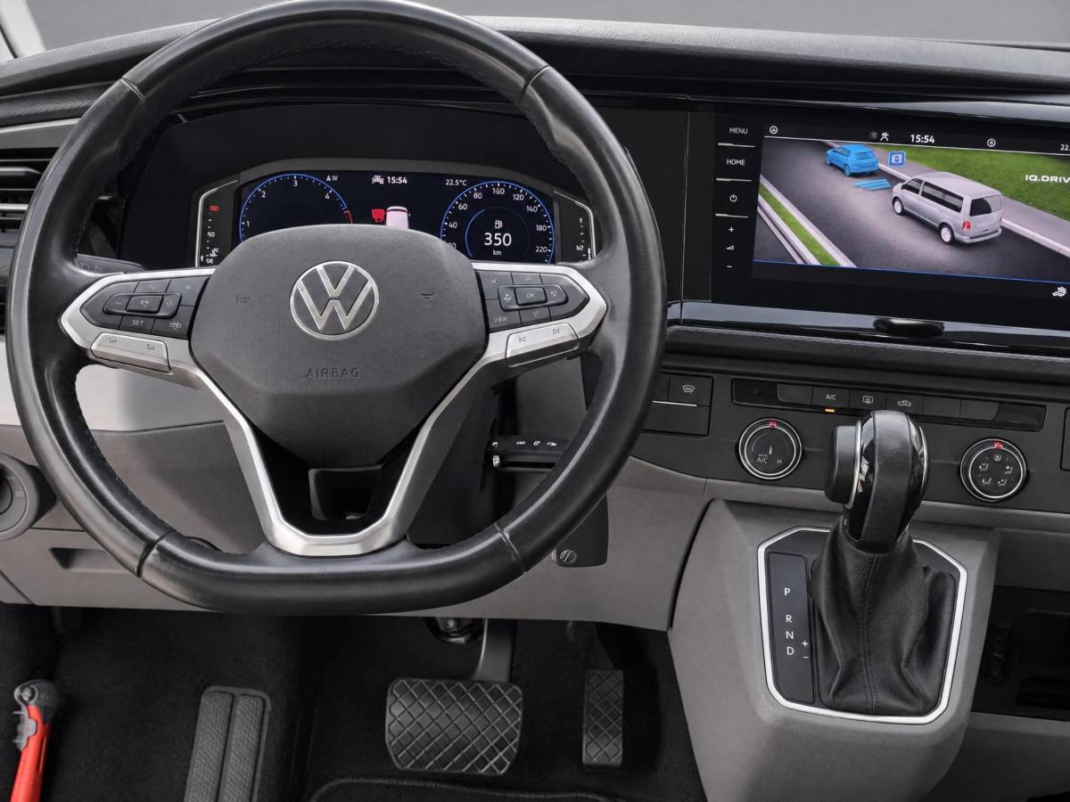 Volkswagen Transporter Volkswagen Transporter 2.0 TDI 204pk DSG L2H1 DC 30 Bulli · Camera · Apple/Android Car Play · Dubble Cabine · Vloerplaat · 18” Inch ·