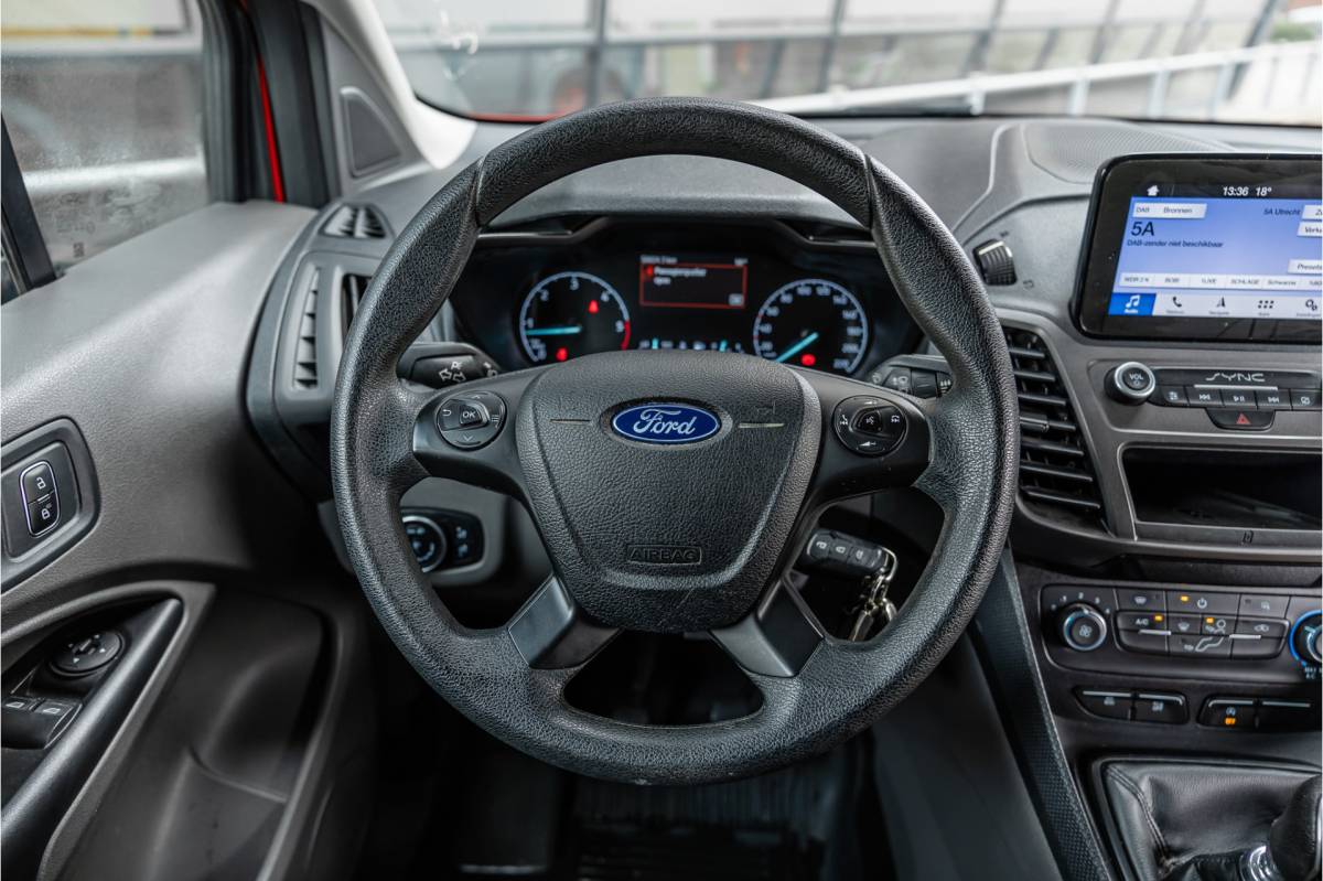 Ford Transit Connect Ford Transit Connect 1.5 EcoBlue L2 | Raptor edition | L+R Schuifdeur | CarPlay | Camera | Navigatie | Airco | 3-Zitter | PDC | Nieuwe APK