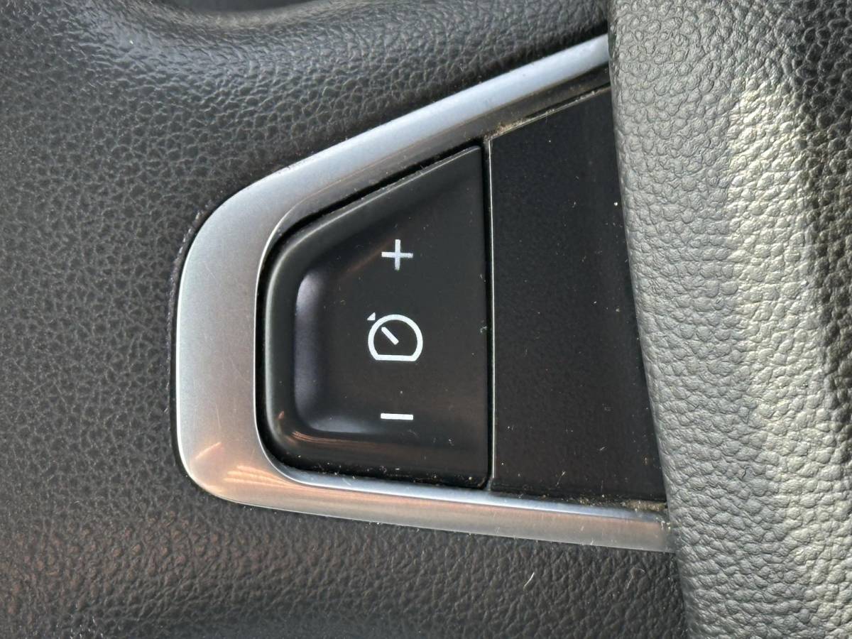 Renault Master Renault Master T35 2.3 dCi 135 L2H2 Airco|Trekhaak|Cruise LED NAVI