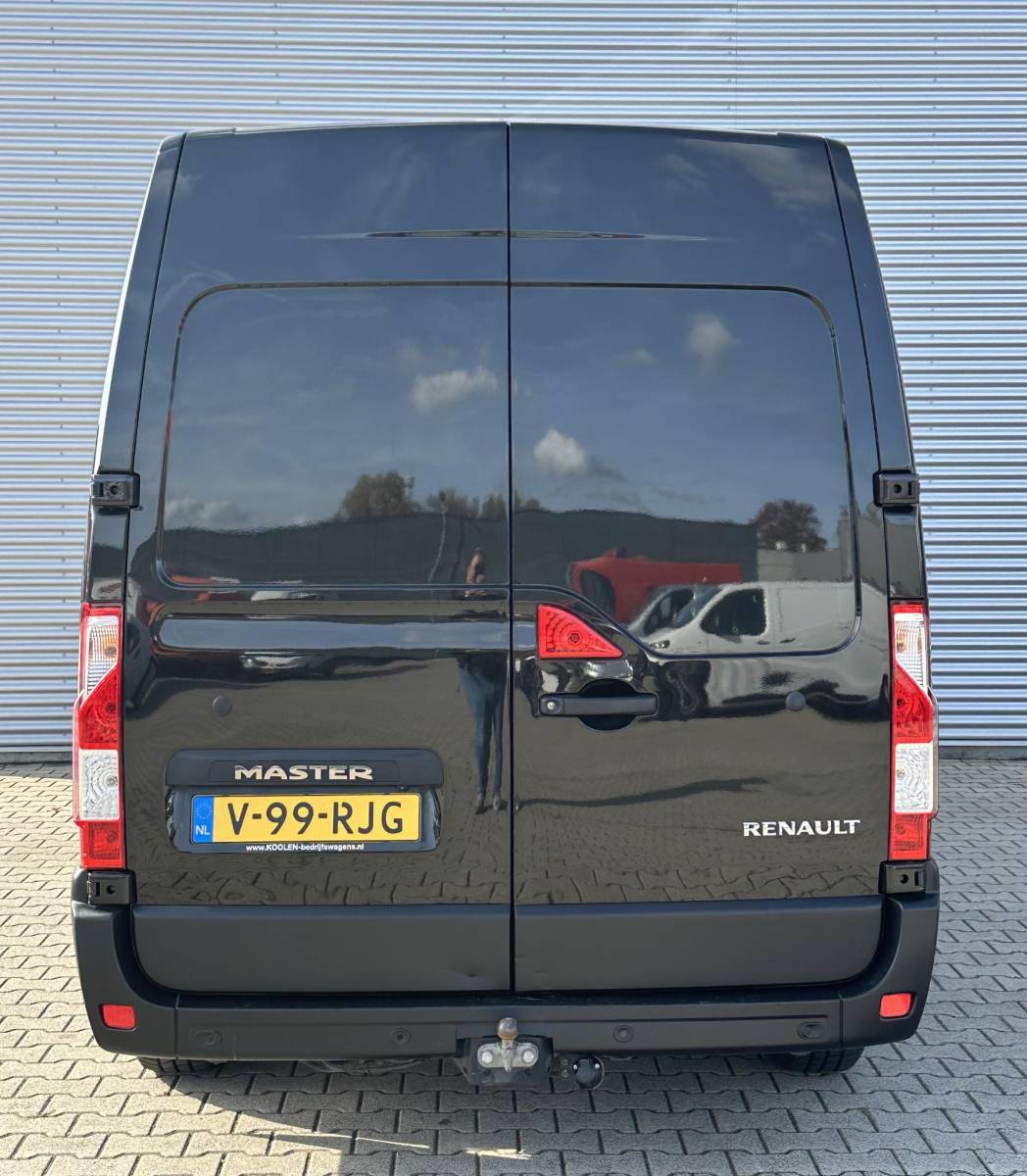 Renault Master Renault Master T35 2.3 dCi 135 L2H2 Airco|Trekhaak|Cruise LED NAVI