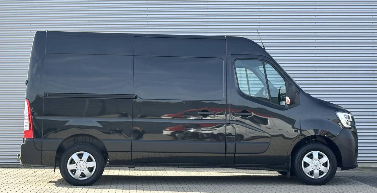 Renault Master Renault Master T35 2.3 dCi 135 L2H2 Airco|Trekhaak|Cruise LED NAVI
