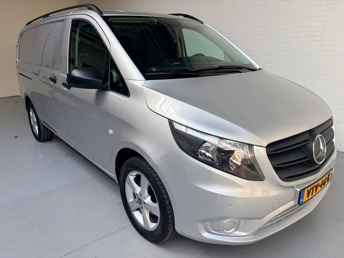 Mercedes-Benz Vito Mercedes-Benz Vito Automaat 116 CDI 160pk euro6 Lang L2H1, 3Persoons, Airco, CruiseControl, Navigatie, Trekhaak, RIJKLAARPRIJS!