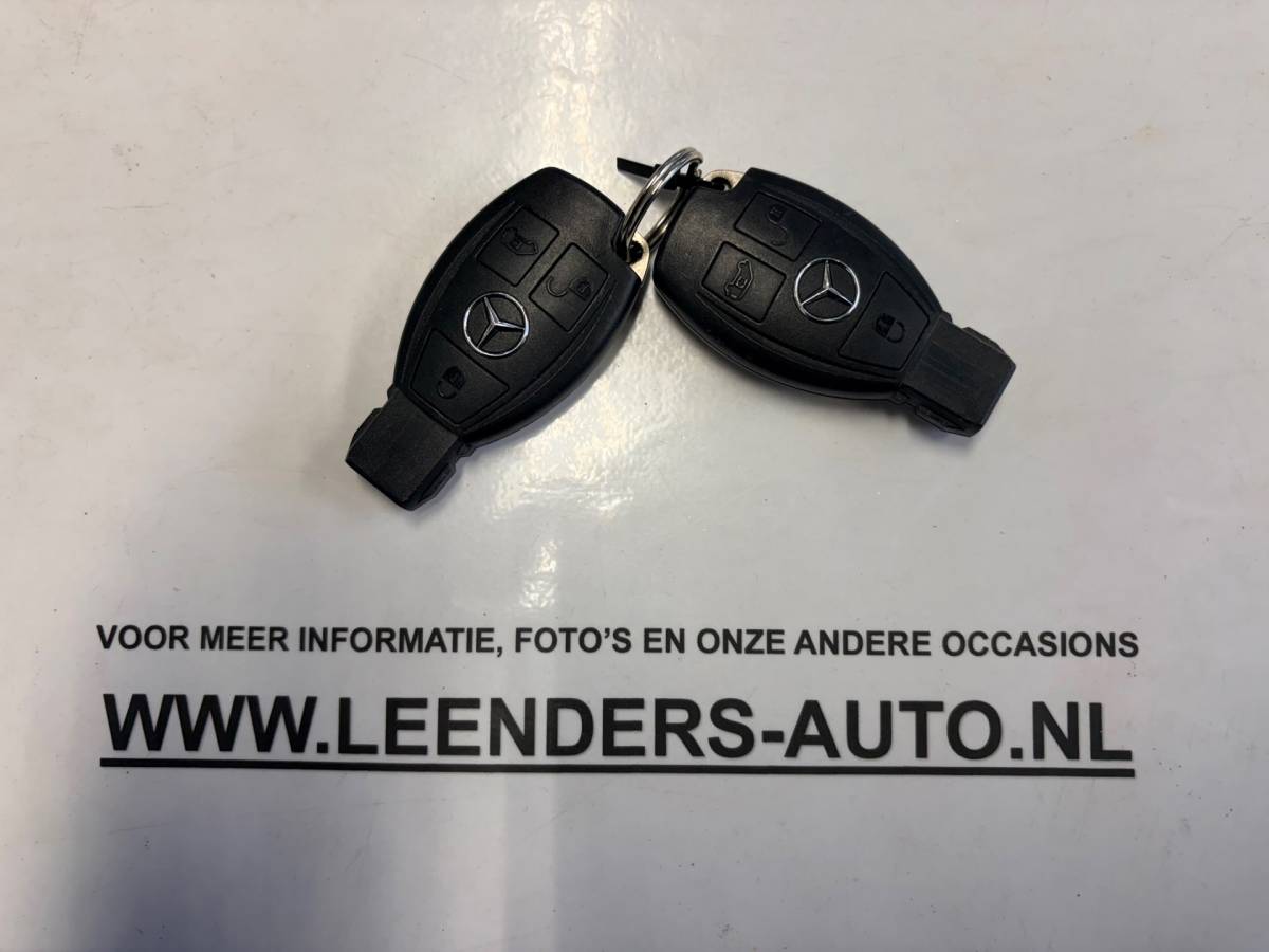 Mercedes-Benz Vito Mercedes-Benz Vito Automaat 116 CDI 160pk euro6 Lang L2H1, 3Persoons, Airco, CruiseControl, Navigatie, Trekhaak, RIJKLAARPRIJS!