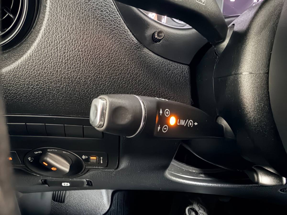 Mercedes-Benz Vito Mercedes-Benz Vito Automaat 116 CDI 160pk euro6 Lang L2H1, 3Persoons, Airco, CruiseControl, Navigatie, Trekhaak, RIJKLAARPRIJS!
