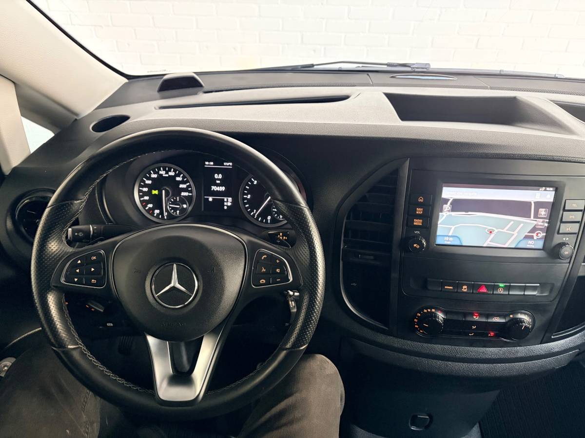 Mercedes-Benz Vito Mercedes-Benz Vito Automaat 116 CDI 160pk euro6 Lang L2H1, 3Persoons, Airco, CruiseControl, Navigatie, Trekhaak, RIJKLAARPRIJS!