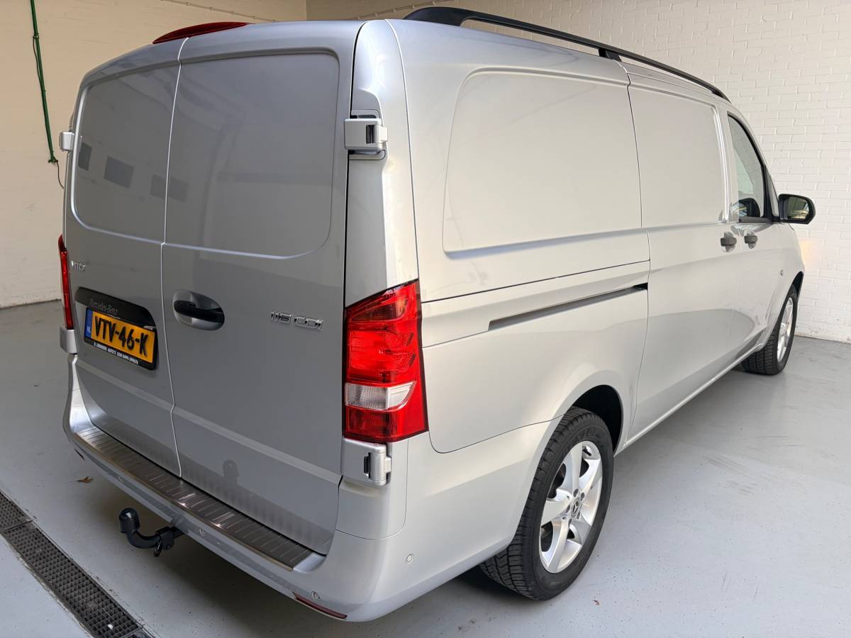 Mercedes-Benz Vito Mercedes-Benz Vito Automaat 116 CDI 160pk euro6 Lang L2H1, 3Persoons, Airco, CruiseControl, Navigatie, Trekhaak, RIJKLAARPRIJS!