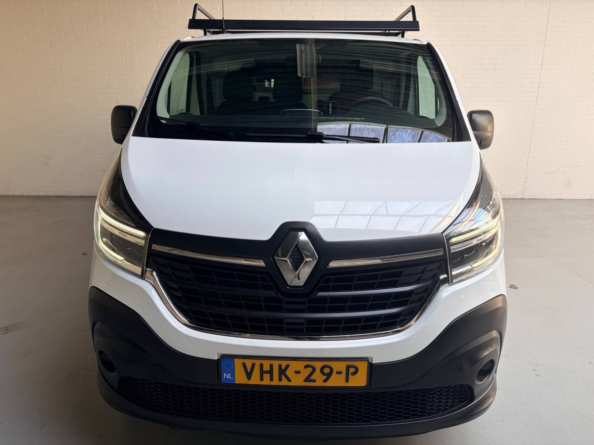 Renault Trafic Renault Trafic Automaat 2.0 dCi 145pk euro6 T29 L1H1 Comfort, 3Persoons, Sortimo kasten Imperiaal Trekhaak Omvormer RIJKLAARPRIJS