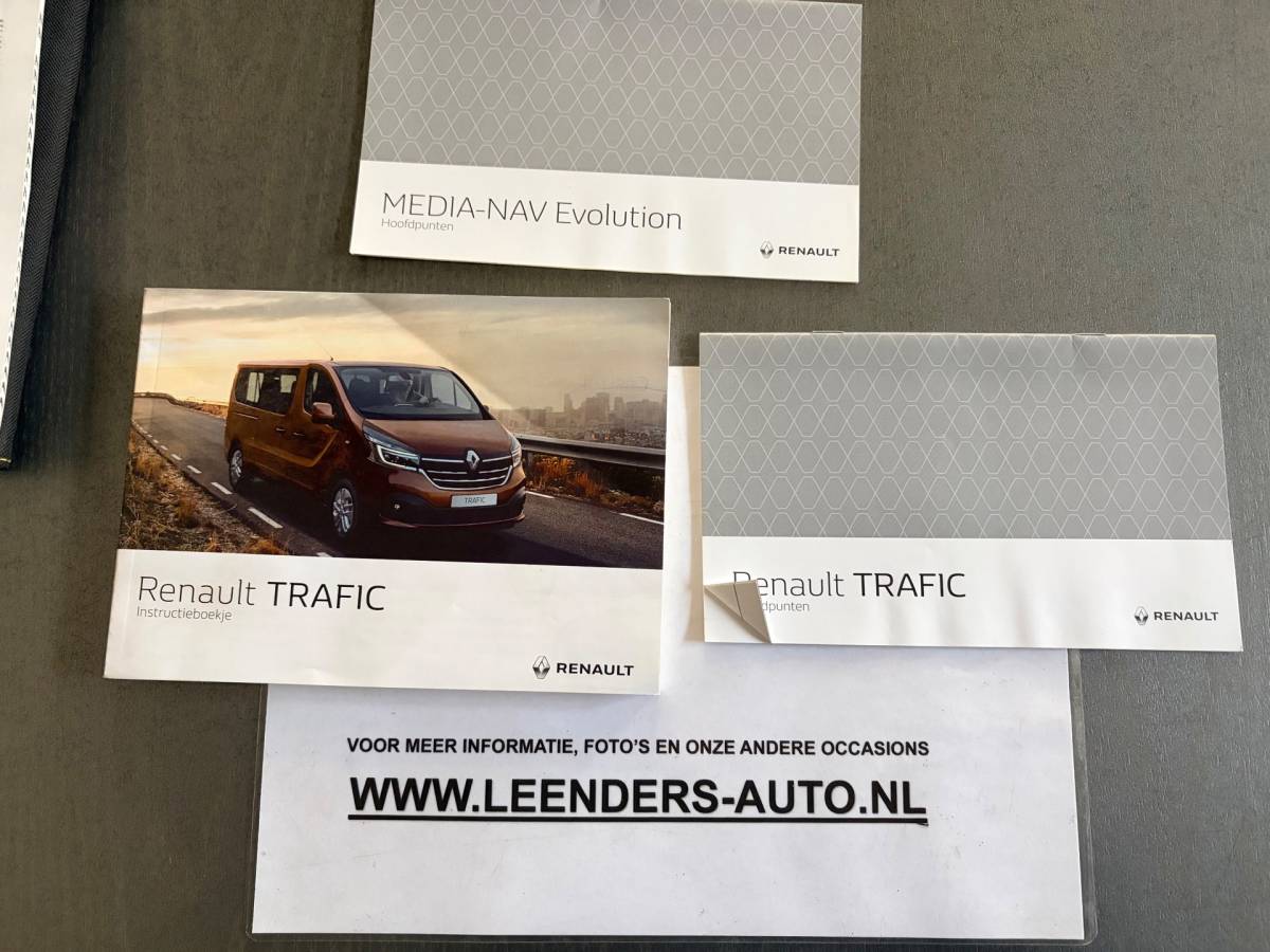 Renault Trafic Renault Trafic Automaat 2.0 dCi 145pk euro6 T29 L1H1 Comfort, 3Persoons, Sortimo kasten Imperiaal Trekhaak Omvormer RIJKLAARPRIJS