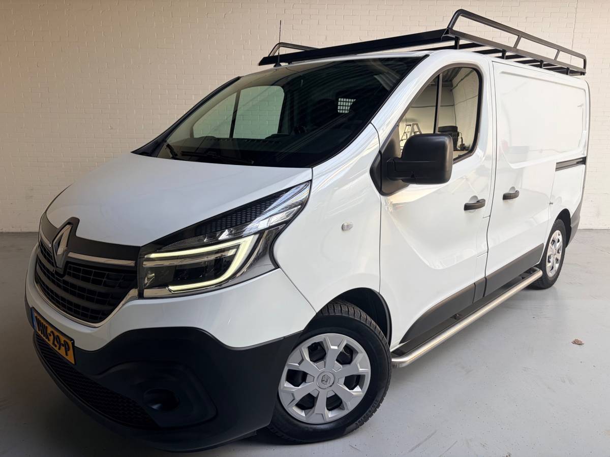 Renault Trafic Renault Trafic Automaat 2.0 dCi 145pk euro6 T29 L1H1 Comfort, 3Persoons, Sortimo kasten Imperiaal Trekhaak Omvormer RIJKLAARPRIJS