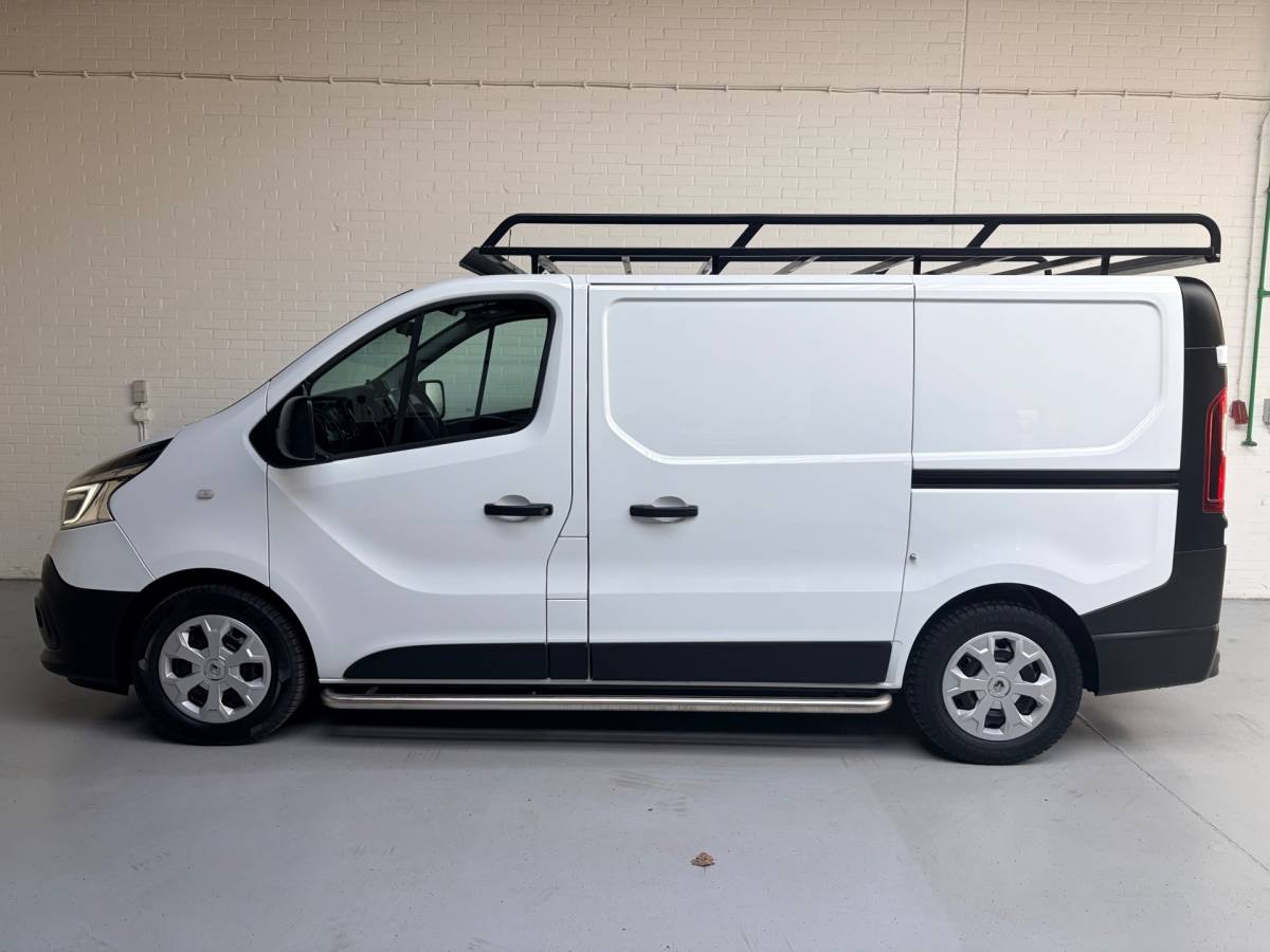 Renault Trafic Renault Trafic Automaat 2.0 dCi 145pk euro6 T29 L1H1 Comfort, 3Persoons, Sortimo kasten Imperiaal Trekhaak Omvormer RIJKLAARPRIJS