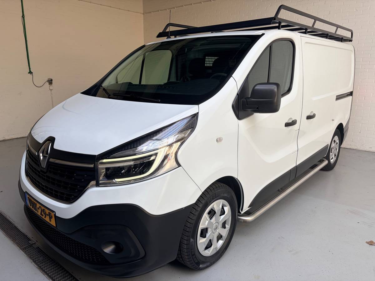 Renault Trafic Renault Trafic Automaat 2.0 dCi 145pk euro6 T29 L1H1 Comfort, 3Persoons, Sortimo kasten Imperiaal Trekhaak Omvormer RIJKLAARPRIJS