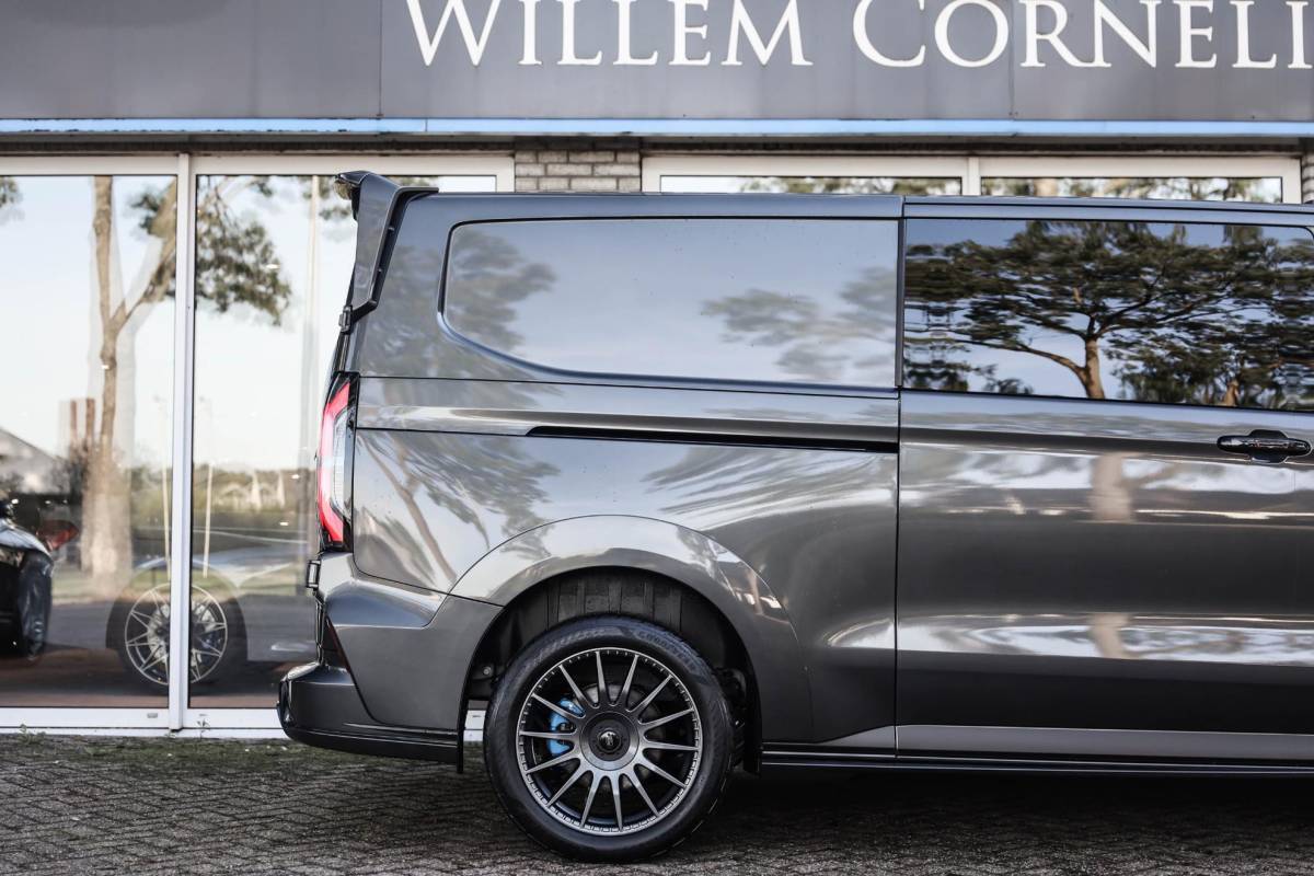 Ford E-Transit Custom Ford E-Transit Custom 320 L2H1 MS-RT 71 kWh DC 286PK Dubbel Cabine