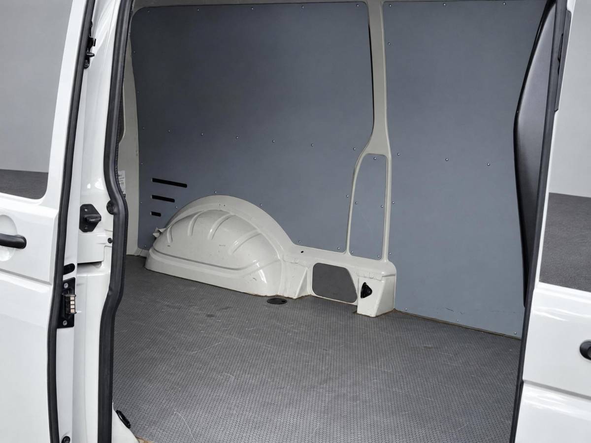 Volkswagen Transporter Volkswagen Transporter 2.0TDi 150pk DSG L2 · Camera · Apple Carplay/Android Auto · 3-zits bank · Cruise Control · Airco ·