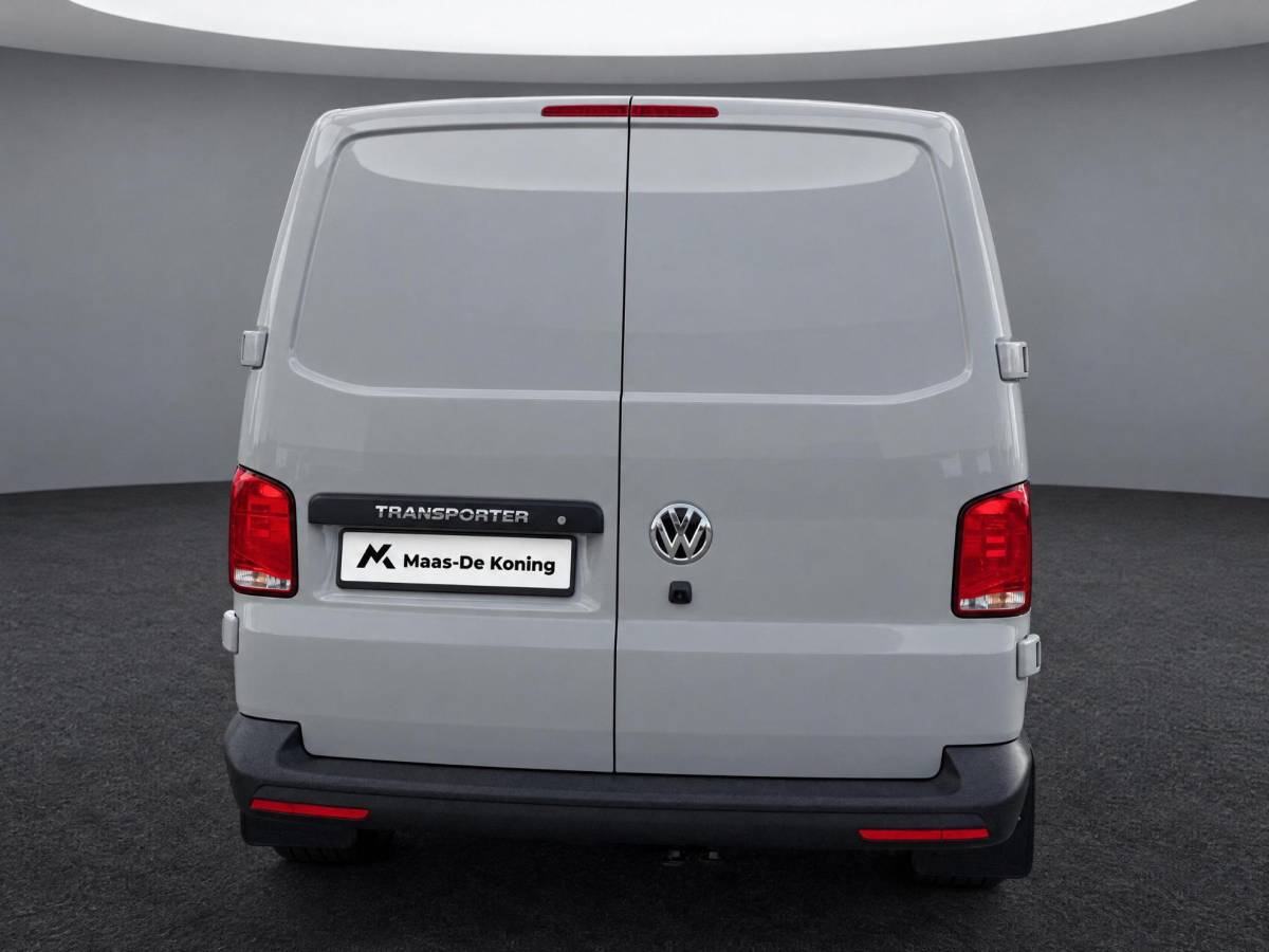 Volkswagen Transporter Volkswagen Transporter 2.0TDi 150pk DSG L2 · Camera · Apple Carplay/Android Auto · 3-zits bank · Cruise Control · Airco ·