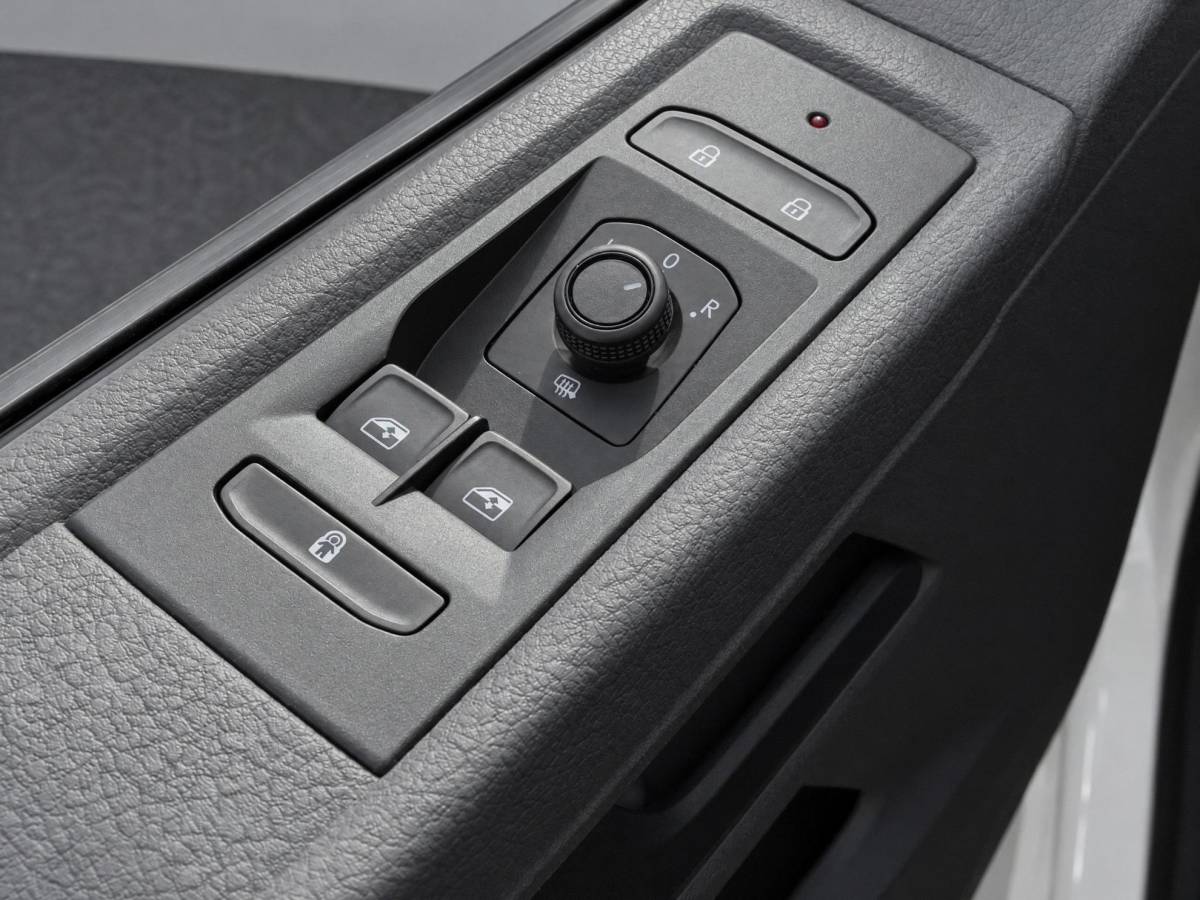 Volkswagen Transporter Volkswagen Transporter 2.0TDi 150pk Comfortline L2 · Trekhaak · Navigatie · Apple Carplay/Android Auto · Mistlampen voor ·