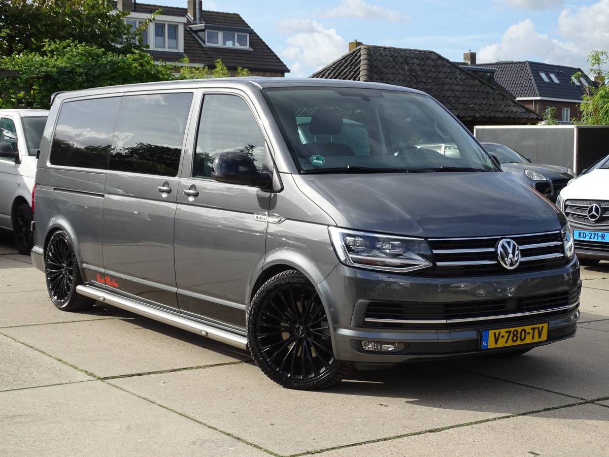 Volkswagen Transporter Volkswagen Transporter 2.0 TDI L2H1 DC Highline