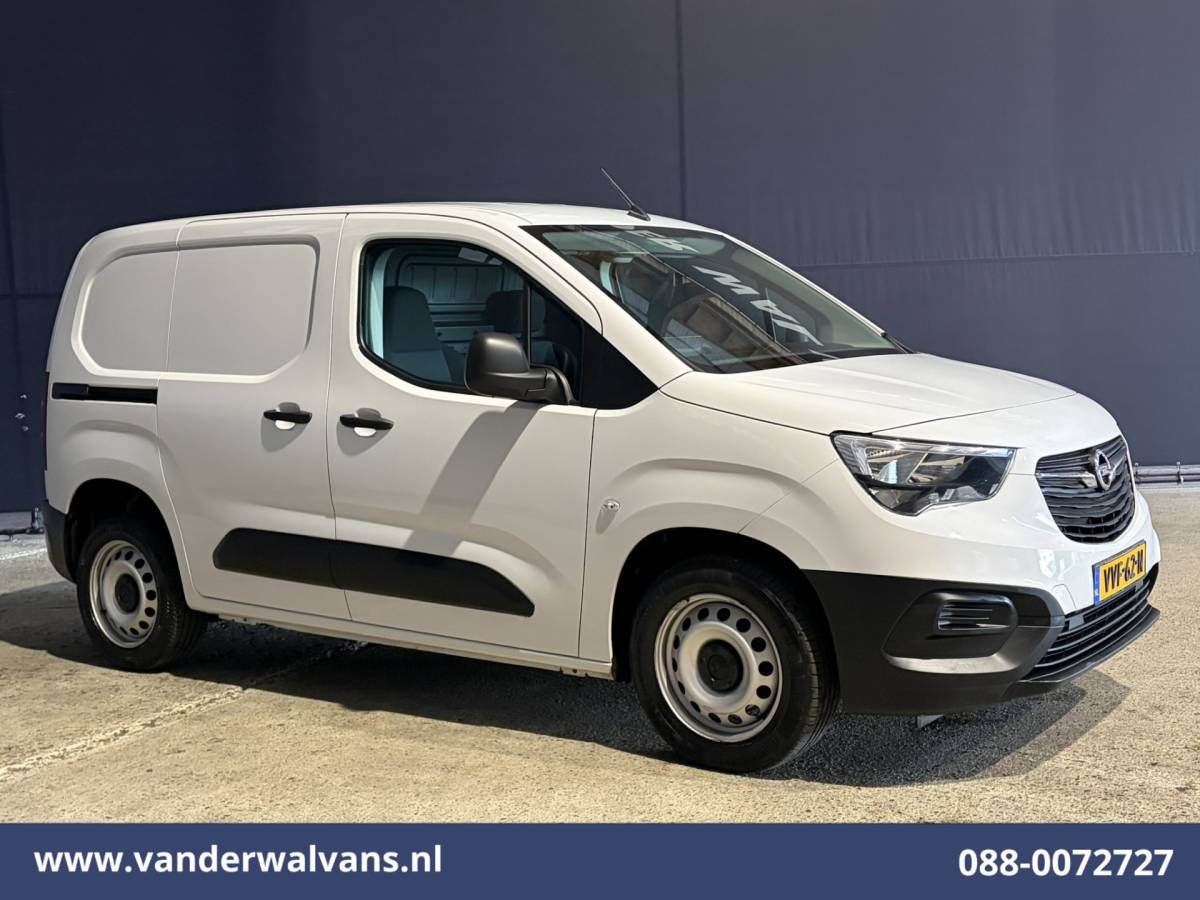 Opel Combo Opel Combo 1.5 BlueHDi 131pk L1H1 Euro6 Airco | Apple Carplay | Navigatie | Cruisecontrol | Parkeersensoren, Android auto