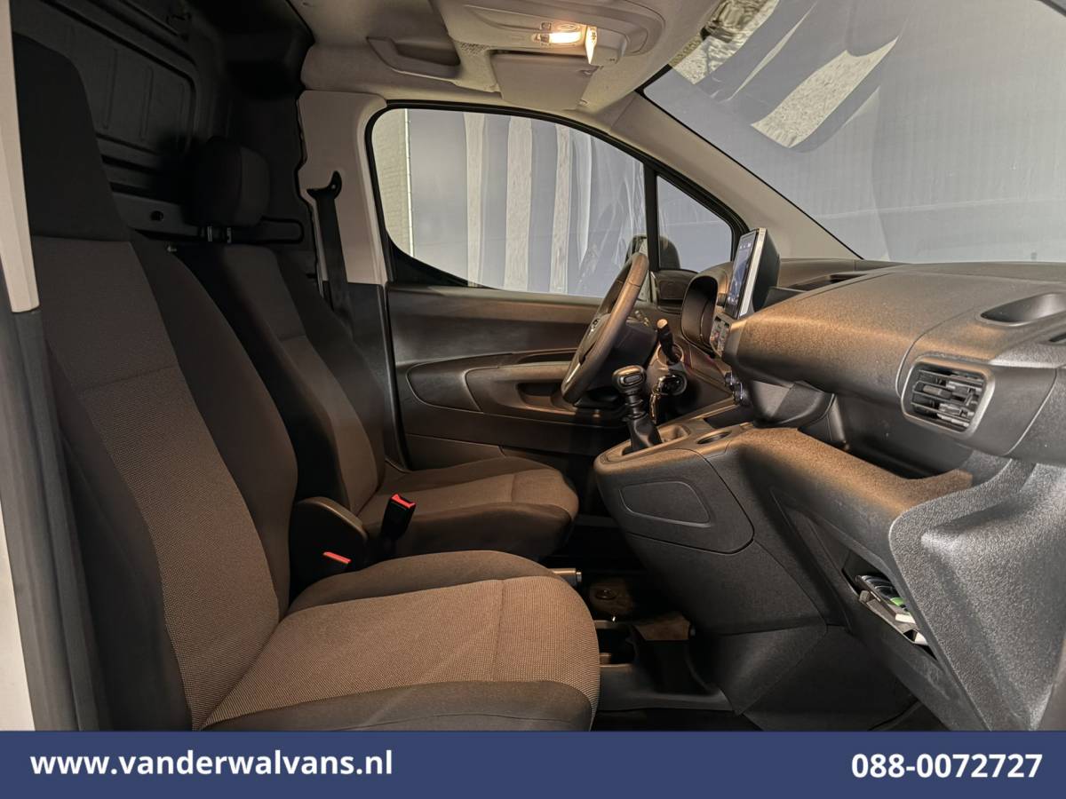 Opel Combo Opel Combo 1.5 BlueHDi 131pk L1H1 Euro6 Airco | Apple Carplay | Navigatie | Cruisecontrol | Parkeersensoren, Android auto