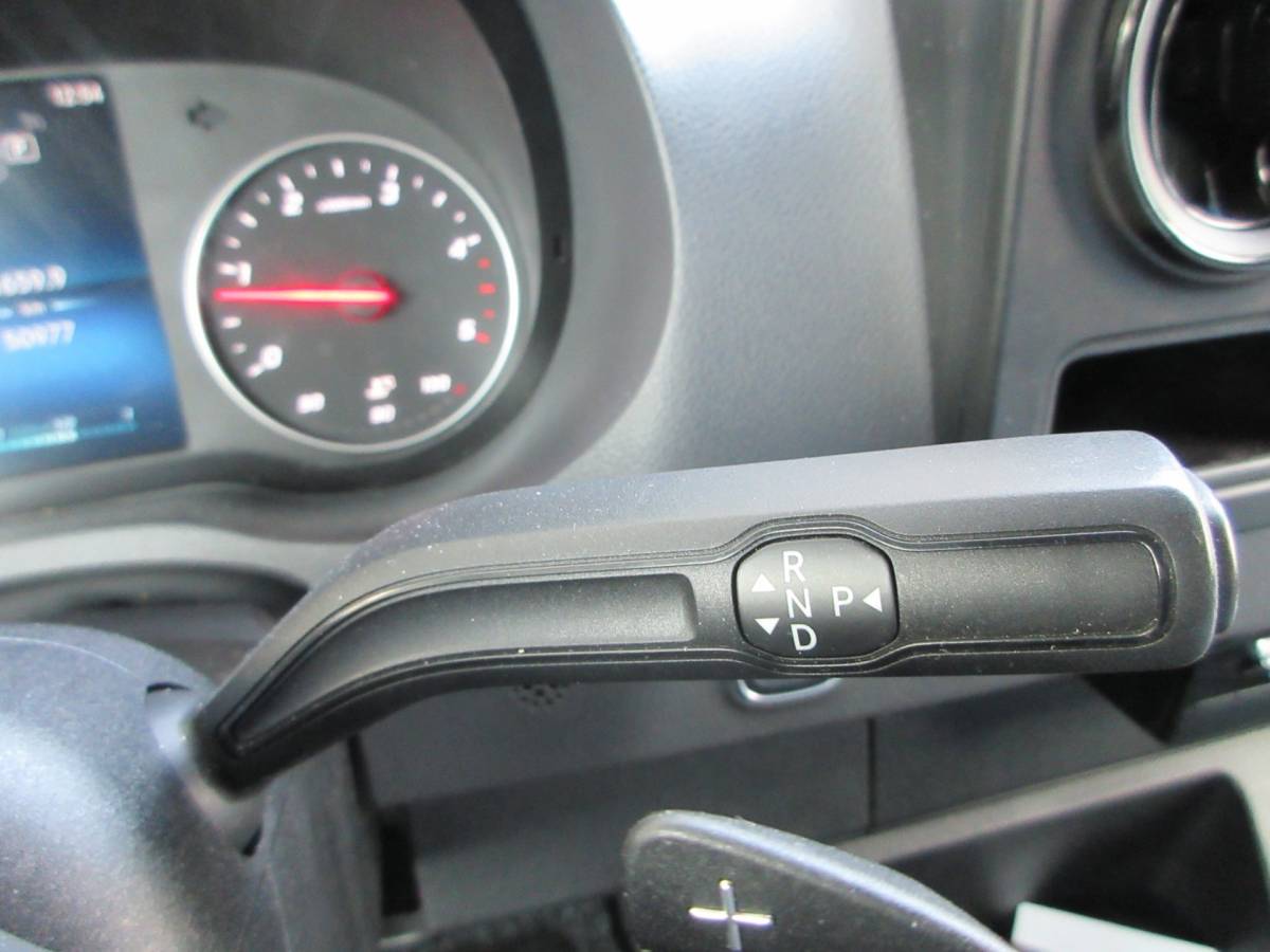 Mercedes-Benz Sprinter Mercedes-Benz Sprinter L2H2, Euro 6, Automaat, Glasresteel, Glaswagen, Glasauto, Lansing.